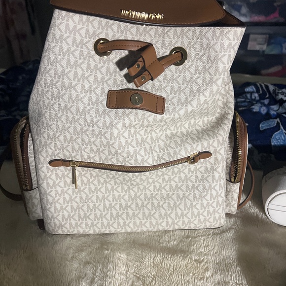 MK backpack - Picture 1 of 4